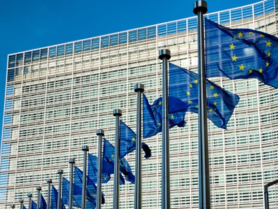 Rewolucja dla konsumentów w Europie. Koniec ciemnych wzorców, greenwashingu i większa przejrzystość