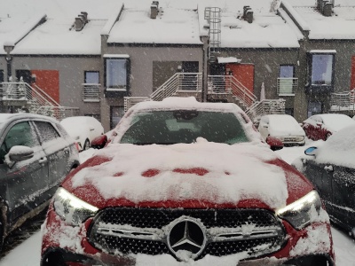 Czy akumulator samochodowy ma wpływ na rozruch auta w zimę?