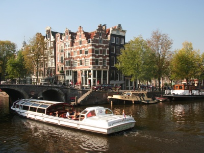 Holandia drastycznie podnosi VAT na noclegi. Branża turystyczna: Odpłynie 30 procent gości