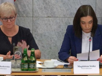 Kluzik-Rostkowska chyba zapomniała, że ma włączony mikrofon. Jej słowa to hit