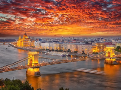 🌟Luksusowy weekend w Budapeszcie 🇭🇺✈️Loty i ⭐⭐⭐⭐ hotel ✨Bristol✨ za 529 PLN 🏨