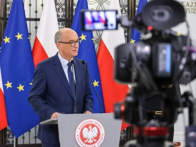 Komplementy mieszają się z gorzkimi recenzjami. Tak Polacy oceniają Czarzastego. Nowy sondaż