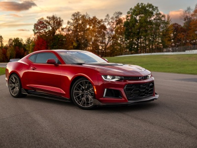 Camaro żyje. Na ulicach i na torach NASCAR