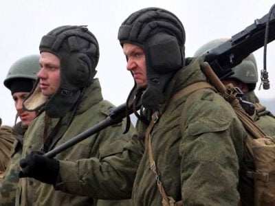 Trzy bataliony poszły do piachu! “I nasi tu leżą i Koreańczycy. A posunąć się nie możemy” (WIDEO)