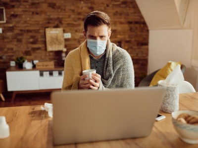 Listopadowy paradoks na rynku pracy. Polacy chorują, ale nie biorą L4