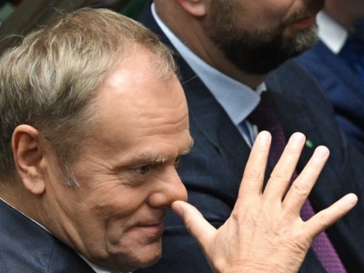 Tylko jeden koalicjant Tuska w Sejmie. Jest najnowszy sondaż