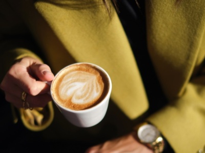 Pobudzenie czy senność? Jak działa kawa?