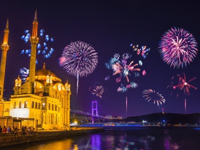 Super 🔥 Sylwester w Stambule za 1266 PLN 😍 Bezpośrednio PLL LOT + noclegi w hotelu 😎