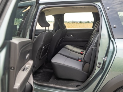 Niewiele rodzinnych aut pali tak mało w tej cenie. Ten model ma 7 miejsc, 607 litrów bagażnika i zużycie 4,8 litra