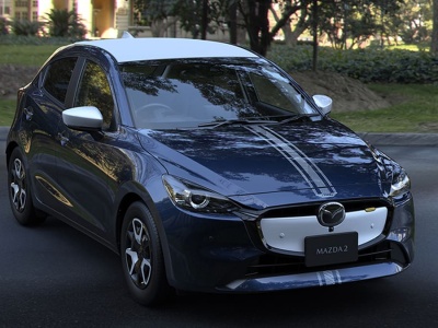 Mazda2 ciągle żywa. Poszukaliśmy jej wszędzie