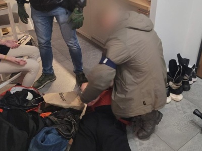 Policja rozbiła grupę handlująca lekami opioidowymi. Nie żyją cztery kobiety. Wstrząsające ustalenia