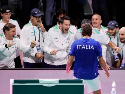 Obrońcy tytułu w finale! Szalony tie-break