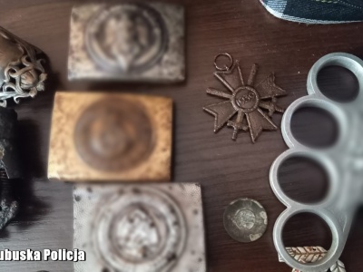 Żagańska policja zatrzymała poszukiwacza (GALERIA)