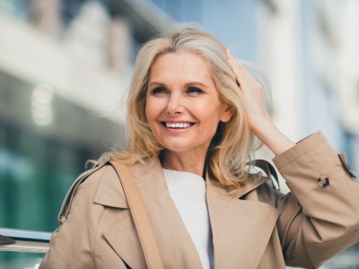 Te fasony skutecznie ukrywają brzuch i wysmuklają talię - styliści je uwielbiają