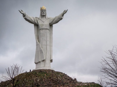 Chrystus Królem narodów… czy galaktyk?