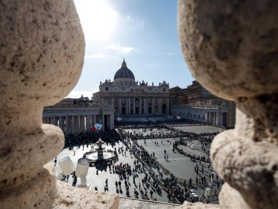 Papież zdecydował: świeccy mogą kierować Papieską Komisją ds. Państwa Watykańskiego
