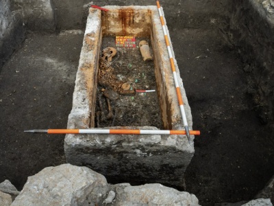 Odkryli nienaruszony sarkofag sprzed 1700 lat. I go otworzyli!