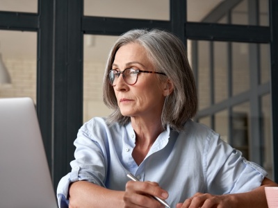 Kto będzie płacił składki w świecie emerytów i automatyzacji rynku pracy?