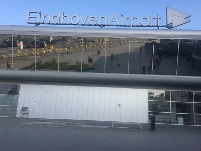 Ruch na lotnisku w Holandii zawieszony. 