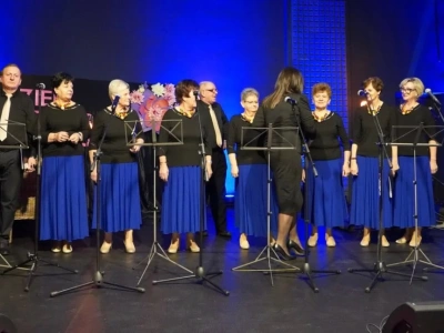 Seniorzy świętowali przy utworach Czesława Niemena