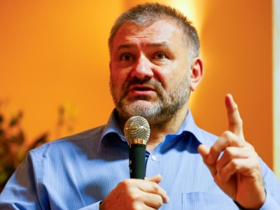 Minister Żurek nabiera rozpędu. Grozi Ziobrze i… prezydentowi Nawrockiemu