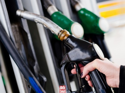 Cenowy roller coaster na rynku ropy. Od jutra czekają nas kolejne podwyżki cen paliw?