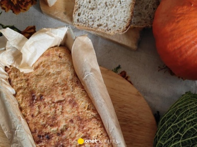 Usłyszeliśmy, że na specjalność zakładu trzeba poczekać. Po dwóch godzinach zjedliśmy najlepszą babkę ziemniaczaną