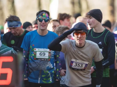 Mróz? To żadna przeszkoda. Ponad pół tysiąca ludzi biegało w Lesie Opatowickim