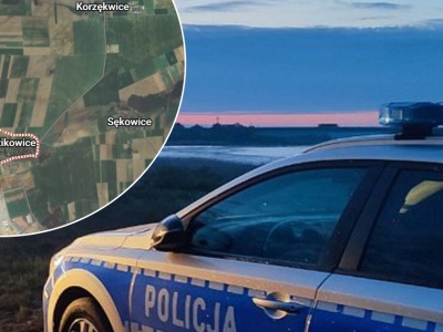 Złoki mężczyzny w płytkim strumieniu w Radzikowicach. 