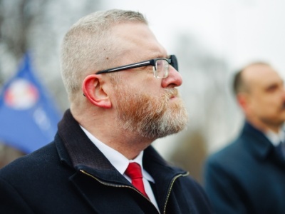 Czarzasty wściekły na Brauna za słowa o Żydach. Odgraża się, że nie wpuści go do Sejmu