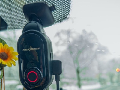 To idealna kamerka samochodowa dla osób chcących dyskrecji