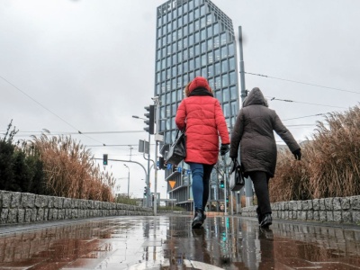 Wzięli się za pieszych. Nowe ostre przepisy: taki spacerek, może cię tu kosztować 400 zł