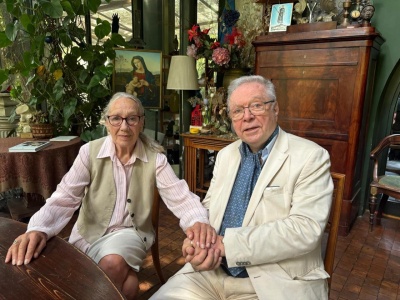 Znana aktorka zgubiła w Warszawie rodzinną pamiątkę. 