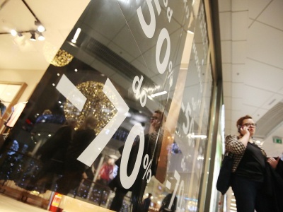 Prawie połowa klientów uważa, że promocje w Black Friday są atrakcyjne