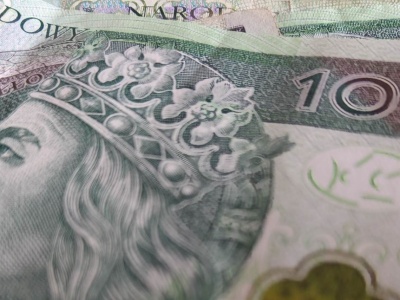 Wakacje składkowe: listopad ostatnim miesiącem na złożenie wniosku za 2025 rok