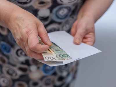 Zapytali Polaków o drugą waloryzację emerytur. Odpowiedź jest jednoznaczna