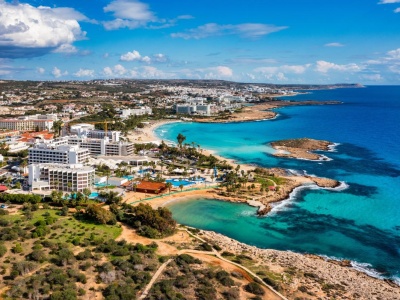 Polacy pokochali ten kraj. Słońce świeci tam przez 300 dni w roku