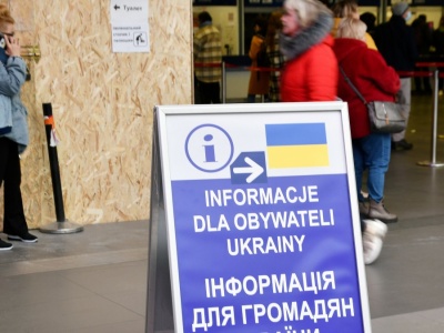 Sytuacja Ukraińców w Polsce coraz lepsza. Tak pracują i zarabiają nad Wisłą