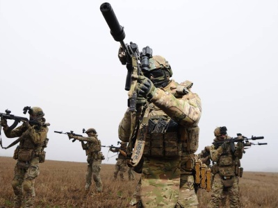 Ukraińcy idą na ustępstwa? Media: Kijów zgodził się ograniczyć armię