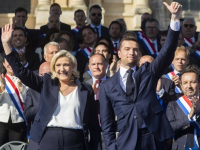 Francja: kandydat prawicy z największymi szansami na zastąpienie Macrona