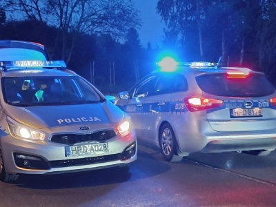 Zderzenie samochodu osobowego z ciągnikiem. Są utrudnienia na drodze krajowej nr 19