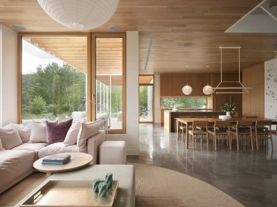 Minimalistyczna rewolucja nad jeziorem. Ten dom pokazuje, jak mieszkać pięknie i mądrze