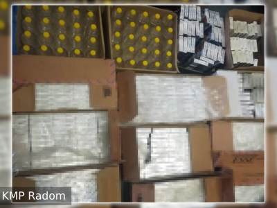 Policjanci przejęli nielegalny tytoń, alkohol i papierosy. Dwóch mężczyzn zatrzymanych