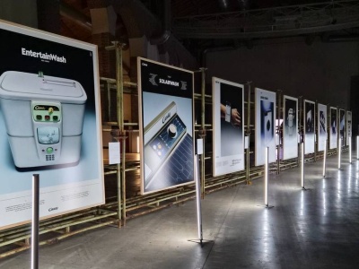 Mediolan właśnie zrealizował wystawę, która wyglądała jak future-retro sen fana designu