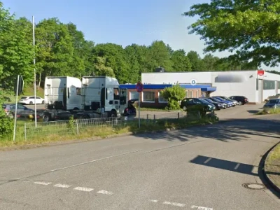 Weekend z alkoholem na bazie: jeden kierowca w szpitalu, drugi w niemieckim areszcie