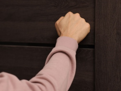 Poczta Polska ruszyła z kontrolami. Kara za brak tej opłaty to niemal 1 tys. zł. Emeryci mogą być z niej zwolnieni