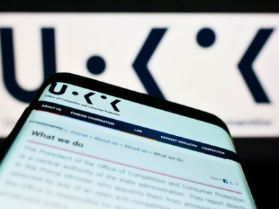 Decyzja prezesa UOKiK wobec T-Mobile. 500 zł rekomenpensaty