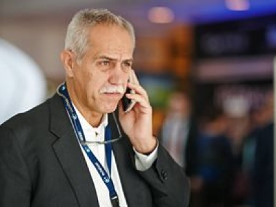 Rodzinne imperium Solorza płaci cenę za impas. Miliardy w tle