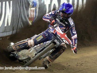 Żużel. Gwiazdy speedway’a pojadą w wyjątkowym wyścigu. Zaprosiła ich legenda