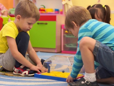 Jedna nauczycielka ma pod opieką 20 dzieci. Przedszkola to przechowalnia